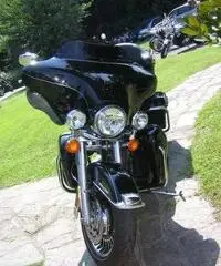 Harley-Davidson FLHTK Electra Glide Ultra Limited