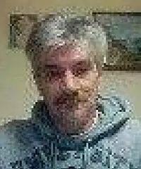 Giorgio cerco una relazione seria Giorgio cerco una relazione seria