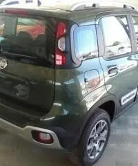 FIAT Panda Cross 1.3 MJT 95 CV S&S 4x4 FIAT Panda Cross 1.3 MJT 95 CV S&S 4x4