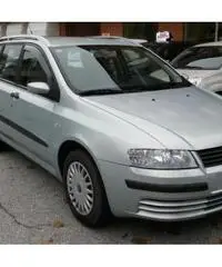 FIAT Stilo 1.9 JTD Multi Wagon Active 115CV FIAT Stilo 1.9 JTD Multi Wagon Active 115CV