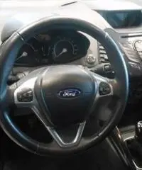 FORD EcoSport 1.5 TDCi 90 CV Titanium FORD EcoSport 1.5 TDCi 90 CV Titanium
