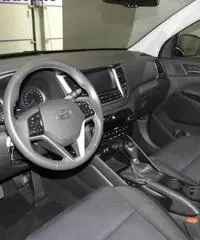 HYUNDAI Tucson 1.7 CRDi COMFORT 2WD CV115 Garanzia UFFICIALE!!!