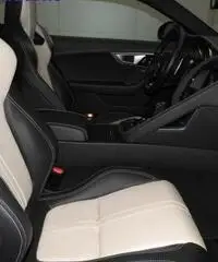 JAGUAR F-Type R 5.0 V8 AWD COUPE' CV550 STREPITOSA!!!!! JAGUAR F-Type R 5.0 V8 AWD COUPE' CV550 STREPITOSA!!!!!