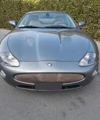 JAGUAR XKR 4.2 V8 S/C Coupé ottime condizioni !!