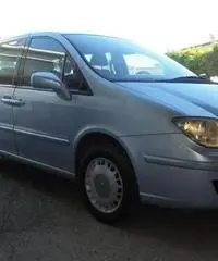 Lancia Phedra 2.2 JTD Emblema FAP Lancia Phedra 2.2 JTD Emblema FAP