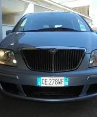Lancia Phedra 2.2 JTD Emblema FAP Lancia Phedra 2.2 JTD Emblema FAP