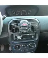 Lancia Y 1998 km 65000 Lancia Y 1998 km 65000