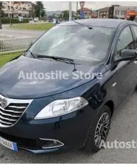 LANCIA Ypsilon 1.2 69 Cv 30th Anniversary LANCIA Ypsilon 1.2 69 Cv 30th Anniversary