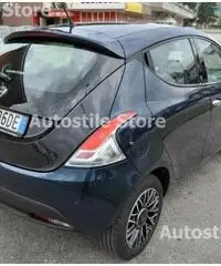 LANCIA Ypsilon 1.2 69 Cv 30th Anniversary LANCIA Ypsilon 1.2 69 Cv 30th Anniversary