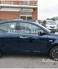 LANCIA Ypsilon 1.2 69 Cv 30th Anniversary LANCIA Ypsilon 1.2 69 Cv 30th Anniversary