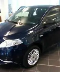 LANCIA Ypsilon 1.2 69 CV 5 porte Silver LANCIA Ypsilon 1.2 69 CV 5 porte Silver