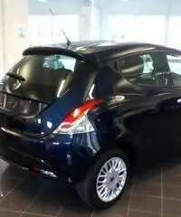 LANCIA Ypsilon 1.2 69 CV 5 porte Silver LANCIA Ypsilon 1.2 69 CV 5 porte Silver