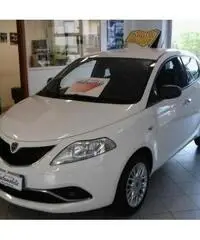 LANCIA Ypsilon 1.2 69 CV 5 porte Silver MOD.NUOVO OK NEOPATENTATI LANCIA Ypsilon 1.2 69 CV 5 porte Silver MOD.NUOVO OK NEOPATENTATI