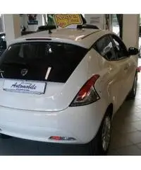 LANCIA Ypsilon 1.2 69 CV 5 porte Silver MOD.NUOVO OK NEOPATENTATI LANCIA Ypsilon 1.2 69 CV 5 porte Silver MOD.NUOVO OK NEOPATENTATI