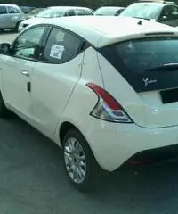 LANCIA Ypsilon 1.2 69 CV 5 porte Silver LANCIA Ypsilon 1.2 69 CV 5 porte Silver