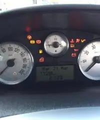 LANCIA Ypsilon 1.3 MJT 75 CV Argento