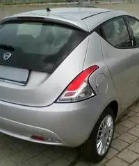 LANCIA Ypsilon 1.3 MJT 16V 95 CV 5 porte S&S Silver