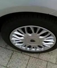 LANCIA Ypsilon 1.3 MJT 16V 95 CV 5 porte S&S Silver