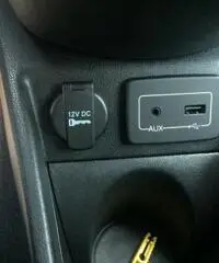 LANCIA Ypsilon 1.3 MJT 16V 95 CV 5 porte S&S Silver LANCIA Ypsilon 1.3 MJT 16V 95 CV 5 porte S&S Silver