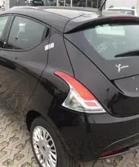 LANCIA Ypsilon 1.3 MJT 16V 95 CV 5 porte S&S Silver LANCIA Ypsilon 1.3 MJT 16V 95 CV 5 porte S&S Silver