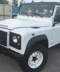 LAND ROVER Defender 90 2.2 TD4 Station Wagon  N1