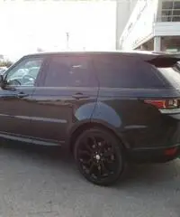 LAND ROVER Range Rover Sport RANGE ROVER SPORT 3.0 TDV6 HSE TETTO APRIBILE LAND ROVER Range Rover Sport RANGE ROVER SPORT 3.0 TDV6 HSE TETTO APRIBILE