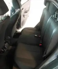 MAZDA 2 1.3 16V 75CV 5p. Energy MAZDA 2 1.3 16V 75CV 5p. Energy