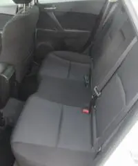 MAZDA 3 1.6 MZR 105 CV 5p. Active MAZDA 3 1.6 MZR 105 CV 5p. Active