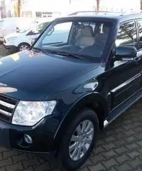 MITSUBISHI Pajero 3.2 DI-D 16V aut. 5p. Instyle DPF