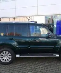 MITSUBISHI Pajero 3.2 DI-D 16V aut. 5p. Instyle DPF