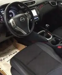 NISSAN Qashqai 1.5 dCi Tekna +Tetto Pan.+Navig+Telecam.+ NISSAN Qashqai 1.5 dCi Tekna +Tetto Pan.+Navig+Telecam.+