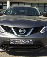 NISSAN Qashqai 1.6 dCi 2WD Connecta + Acenta + X-Tronic CVT +NAVI NISSAN Qashqai 1.6 dCi 2WD Connecta + Acenta + X-Tronic CVT +NAVI