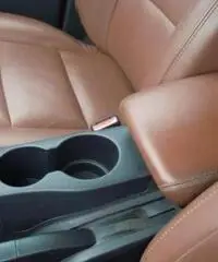 NISSAN Qashqai 2.0 dCi DPF 4WD Tekna