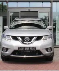 NISSAN X-Trail 1.6 dCi 4WD Tekna + 7 posti +Tetto panor.+ NISSAN X-Trail 1.6 dCi 4WD Tekna + 7 posti +Tetto panor.+