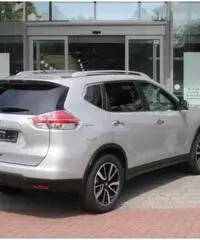 NISSAN X-Trail 1.6 dCi 4WD Tekna + 7 posti +Tetto panor.+ NISSAN X-Trail 1.6 dCi 4WD Tekna + 7 posti +Tetto panor.+