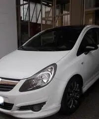 Opel Corsa 1.2 16V 80cv Gpl-tech 3P. Edition OPC LINE Opel Corsa 1.2 16V 80cv Gpl-tech 3P. Edition OPC LINE