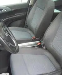 OPEL Meriva 1.7 CDTI 110CV Cosmo OPEL Meriva 1.7 CDTI 110CV Cosmo