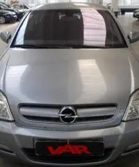 OPEL Signum 2.2 16V DTI Elegance