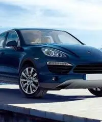 PORSCHE Cayenne 3.0 Diesel PORSCHE Cayenne 3.0 Diesel