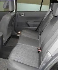 RENAULT Megane GRANTOUR LUXE 2.0i CV135-No garanzia!! RENAULT Megane GRANTOUR LUXE 2.0i CV135-No garanzia!!