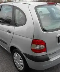 RENAULT Megane Mégane Scénic 1.4 16V cat RXE