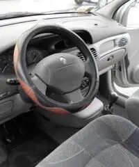 RENAULT Megane Mégane Scénic 1.4 16V cat RXE