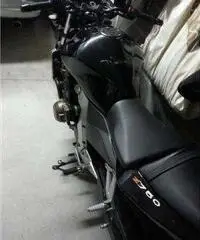 Kawasaki Z750 nera con 16000 km Kawasaki Z750 nera con 16000 km