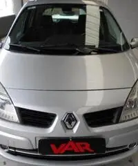 RENAULT Scenic 1.5 dCi/105CV