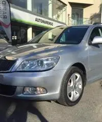 SKODA Octavia 1.6 TDI CR F.AP. Wagon Ambition SKODA Octavia 1.6 TDI CR F.AP. Wagon Ambition