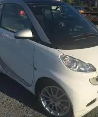 SMART ForTwo 1000 52 kW MHD coupé passion SMART ForTwo 1000 52 kW MHD coupé passion