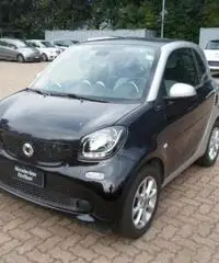 smart fortwo 90 0.9 Turbo Passion smart fortwo 90 0.9 Turbo Passion