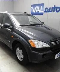 SSANGYONG Kyron 2.0 XDI PLUS AUTOC, 4 POSTI CV141-No garanzia! SSANGYONG Kyron 2.0 XDI PLUS AUTOC, 4 POSTI CV141-No garanzia!