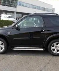 TOYOTA RAV 4 RAV4 2.0 16V cat 3 porte Sol TOYOTA RAV 4 RAV4 2.0 16V cat 3 porte Sol