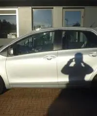 TOYOTA Yaris 1.4 D-4D DPF 5 porte Sol